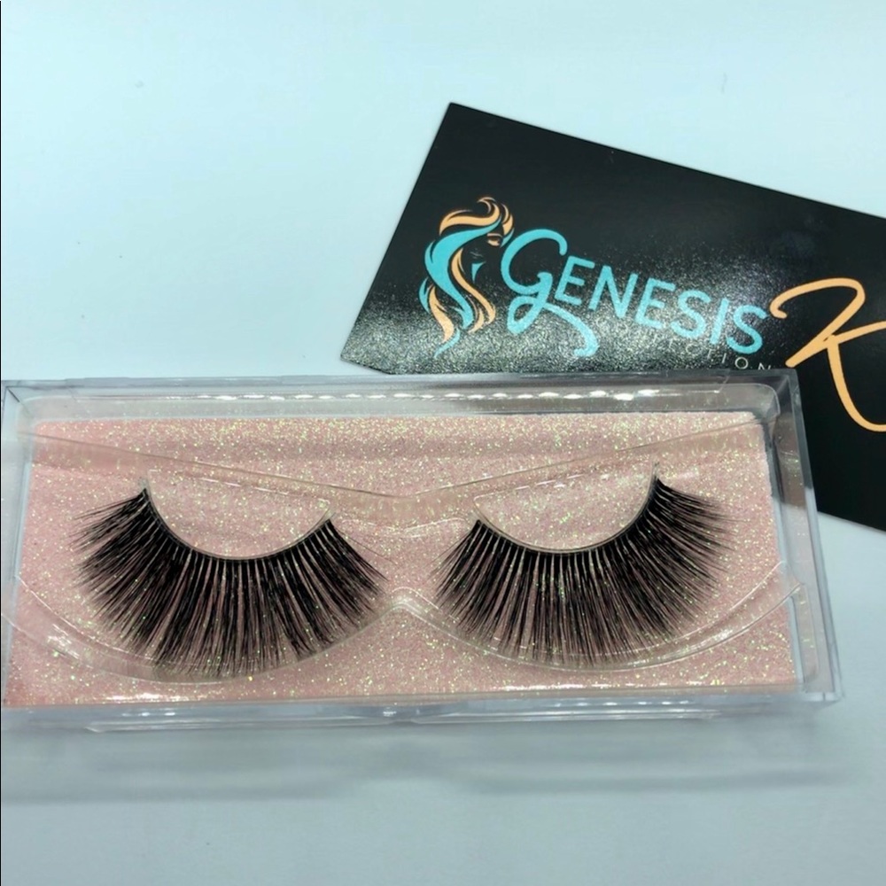 Glamorous Lashes